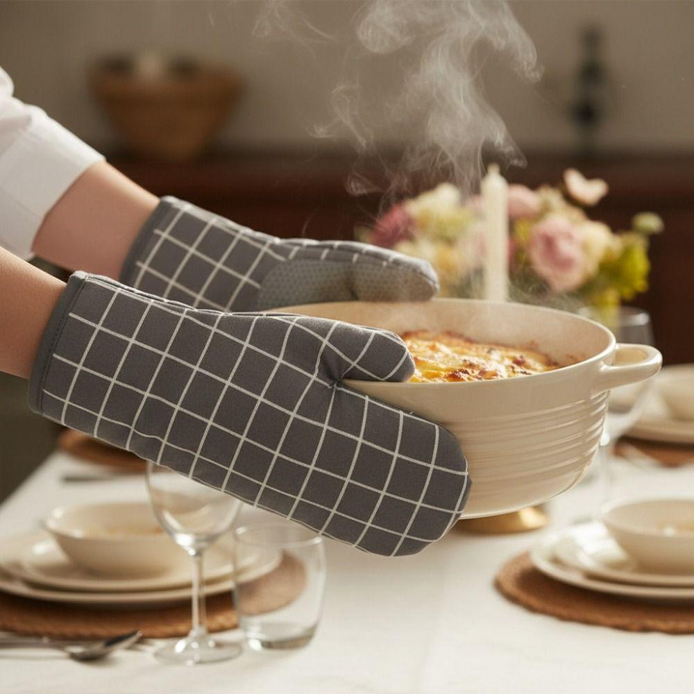 1 Pair Non-slip Oven Gloves Cotton Lining Baking Mitts Practical Heat Insulated Gloves Home