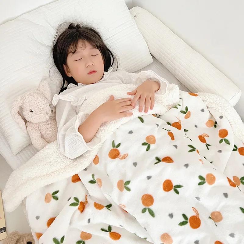 Молочное бархатное одеяло детское одеяло утолщенное бархатное одеяло ягненка утолщенное двухстороннее бархатное обеденное одеяло