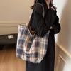 Сумка большой вместимости женская новая осенне-зимняя в клетку в стиле колледжа на плечо двухсторонняя сумка для учебы и работы