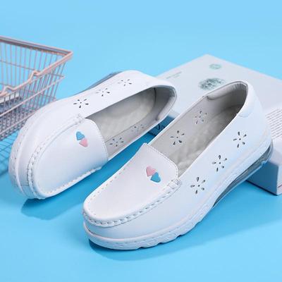 Женские лоферы на платформе и плоской подошве, женские кожаные удобные мокасины на танкетке, повседневная обувь без шнуровки, большие размеры