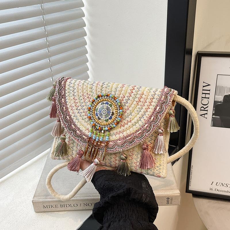 Маленькая квадратная сумка с контрастной расцветкой, ручной работы, с бахромой, новая летняя, универсальная, в повседневном этническом стиле, на плечо, сумка-мессенджер