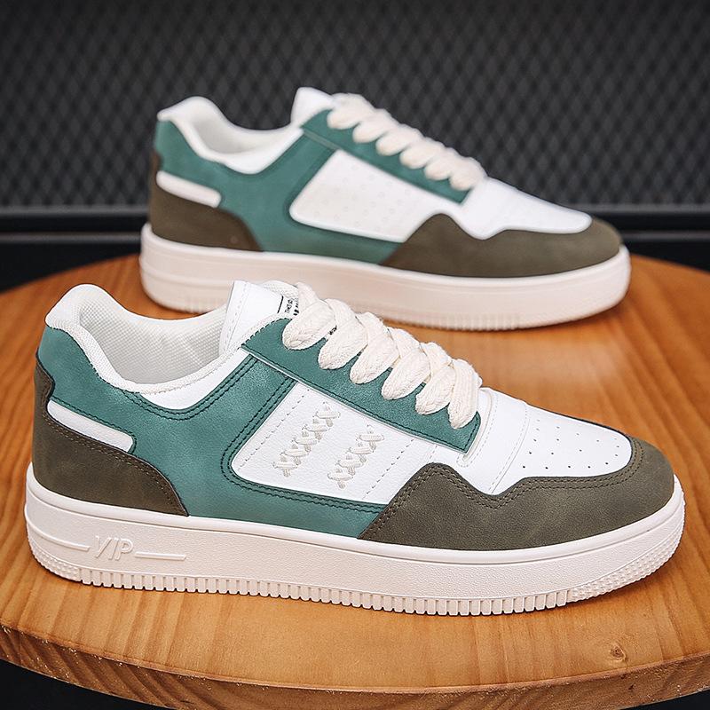 Мужская обувь. Летняя дышащая парусиновая обувь. Мужские студенческие универсальные маленькие белые туфли. Спортивная повседневная обувь на толстой подошве.