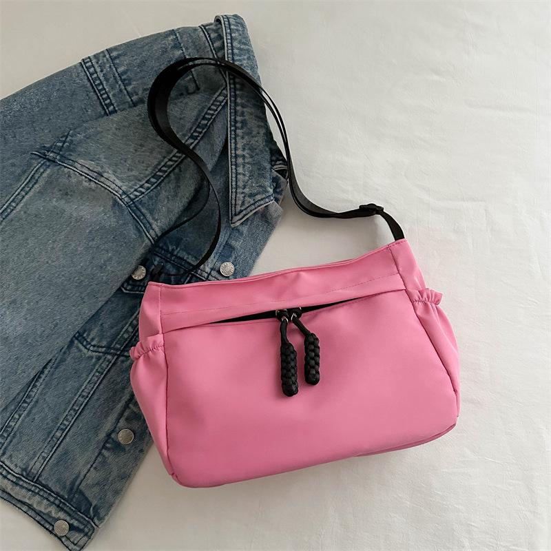 Повседневная сумка-тоут, корейская версия сумки через подмышку, модная летняя сумка большой вместимости для поездок на работу, новая сумка через плечо для женщин