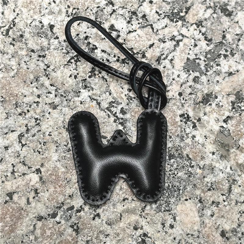 A-Z Fashion Key Chain Charm Pendant for Personalized Bags and Car Decor