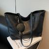 Large-capacity Bag Women's Autumn and Winter Simple and Versatile Shoulder Retro Bag Textured Commuter Tote Bag