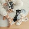 Leopard Print Coral Fleece Mid-calf Socks for Women To Keep Warm and Protect Against The Cold In Autumn and Winter, Bubble-mouth Socks