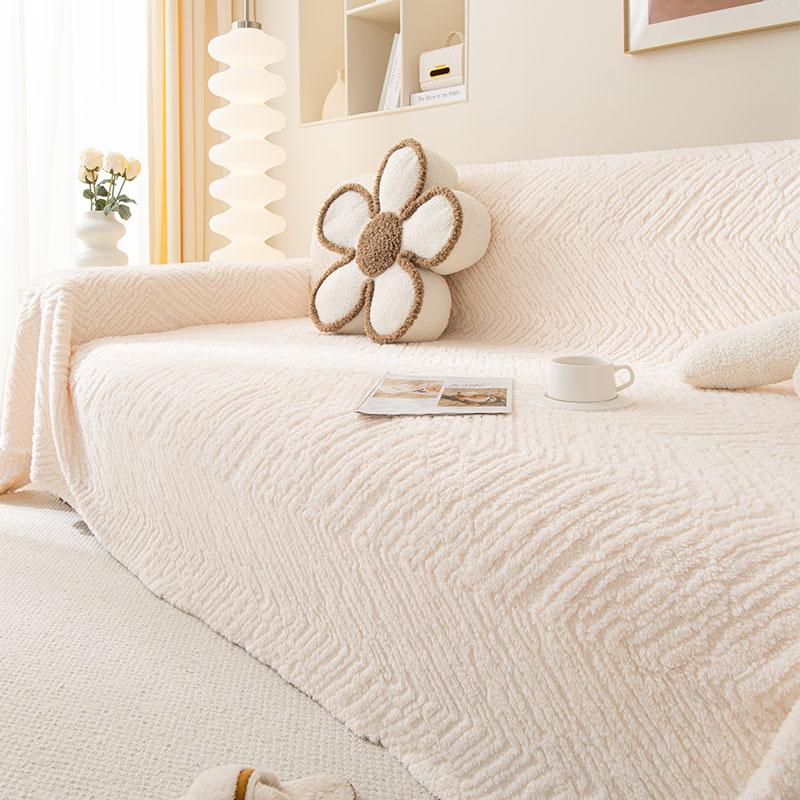 Cream Style Light Colored Plush Sofa Towel, Thickened Autumn and Winter Sofa Blanket, Full Cover, Universal Sofa Cover, Anti Cat Scratch Cover