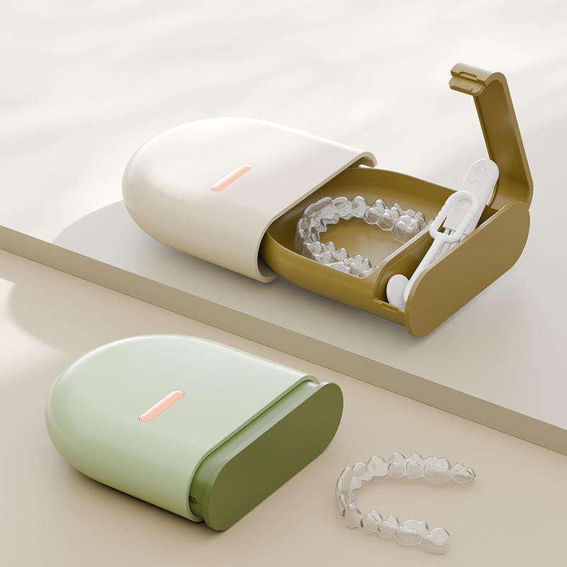 Portable Mouth Guard Box Retainer Case Oral Cleaning False Teeth Denture Storage Box Teeth Aligner Braces Box Orthod