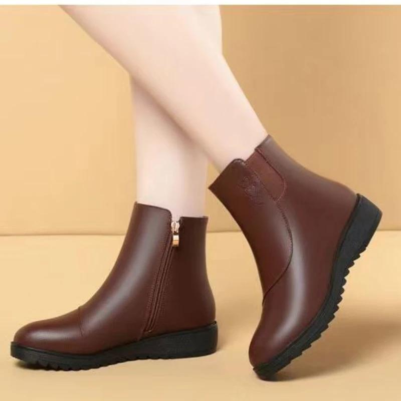 Женская обувь 2024 года, высококачественные женские ботинки на молнии, зимние, с круглым носком, из цельного плюша, теплые, короткие, на низком каблуке, модные ботинки