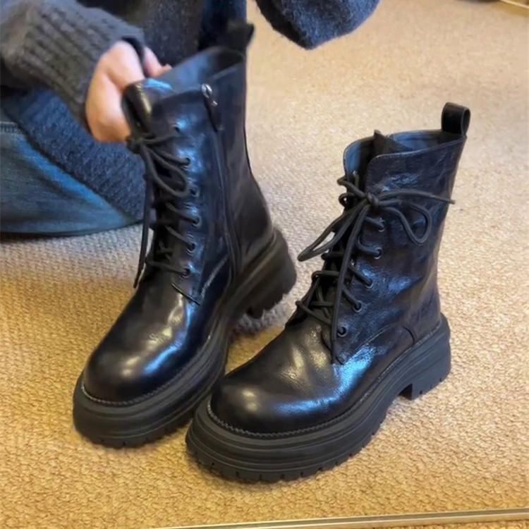 Cowhide version~ thick-soled Martin boots women's heightening short boots small black boots