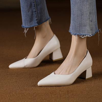 Новые женские остроносые туфли из маленькой кожи, резиновая подошва, средний каблук, большой размер, удобная мягкая подошва, квадратный каблук, закрытая стопа, однотонные, на четыре сезона, сингл