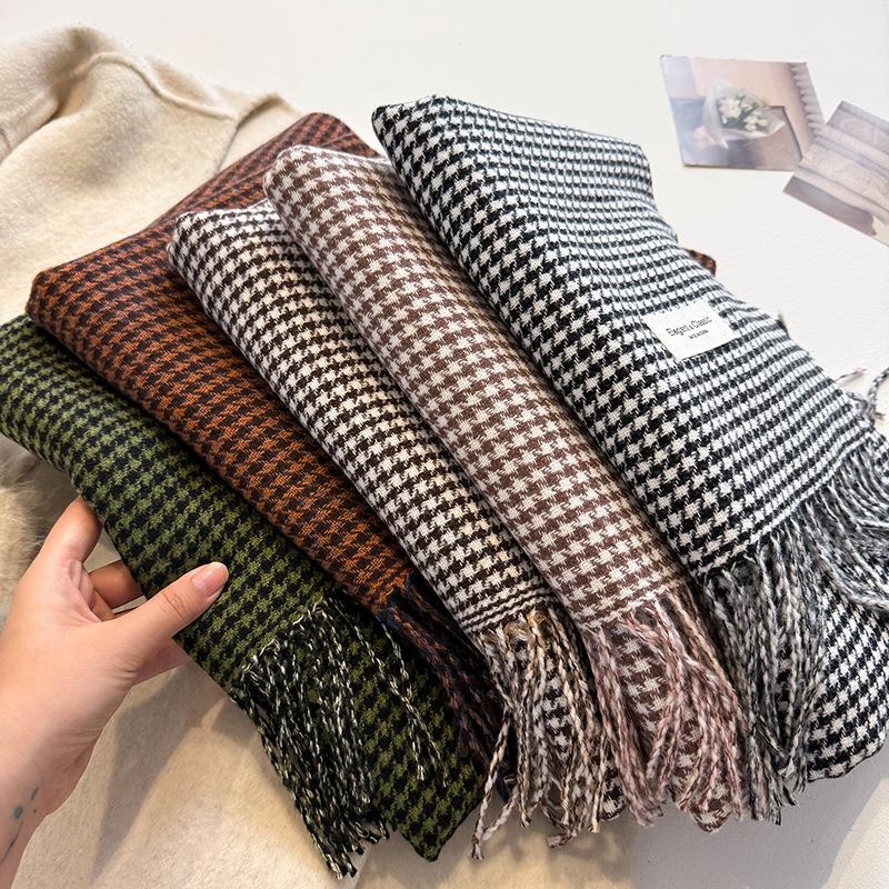 Women's Nordic Simple Houndstooth Plaid Scarf, English Shawl, Reversible Tassel Check Scarf