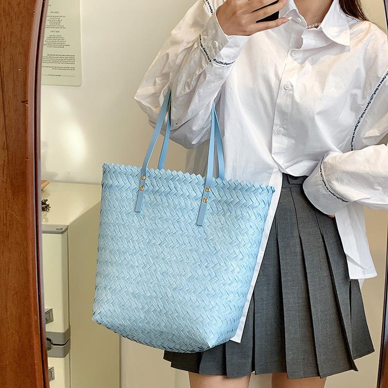 Yogodlns Summer Woven Straw Tote Bag Casual Large Capacity Rattan Beach Bag Holiday Handmade Shoulder Bag Travel Shopper Bag