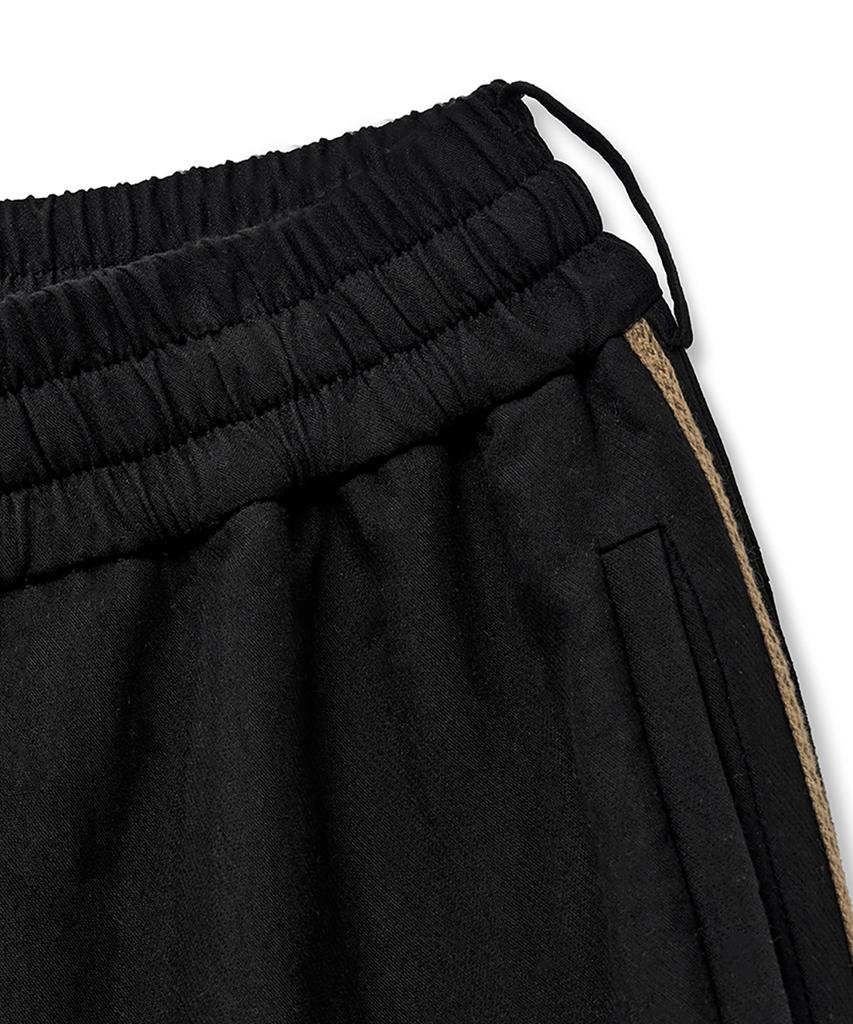 NOIRER Elastic Waist Wide Track Pants (Black)