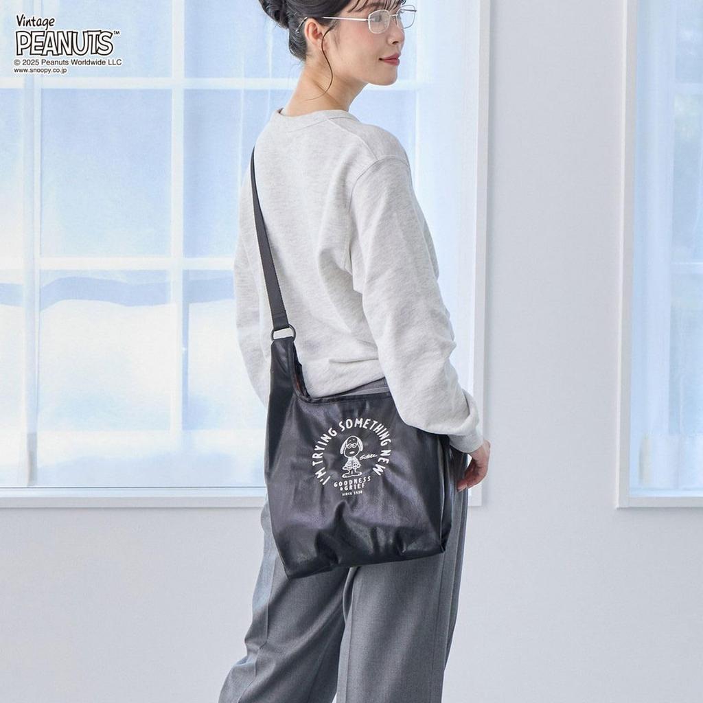 Сумка через плечо Rootote Snoopy с вышивкой, 2-в-1 IP Roo Shopper, Металлическая, Peanuts-0Q 8447 (02 Серебро)
