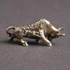 Vintage Brass Ox Decorations Creative Zodiac Ox Keychain Pendants Home Decor Metal Ox Statues Bronze Ox Ornaments Gifts