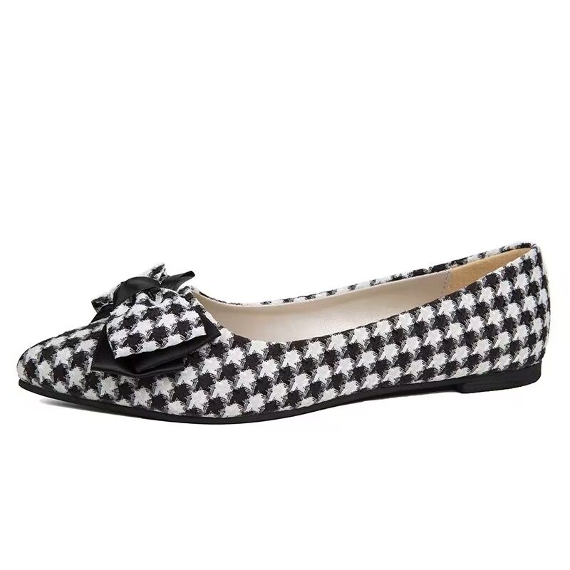 Женская летняя обувь на плоской подошве, женская обувь 2024 года, красная вечерняя обувь на плоской подошве с острым носком и бантом, стильная социальная тенденция 39