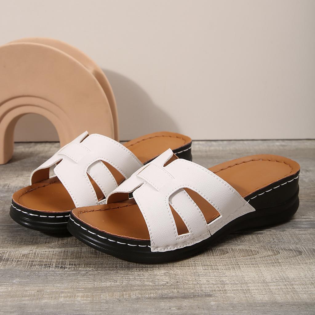 Женские модные женские тапочки на танкетке с толстой подошвой, летние легкие нескользящие повседневные удобные пляжные тапочки на уличной платформе