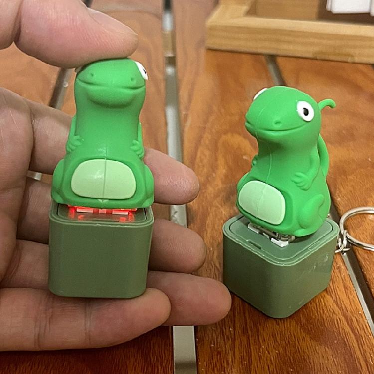 USB-перезаряжаемый интерактивный брелок-ящерица со световым и звуковым эффектом, прочный АБС-материал, аксессуар для ночного кемпинга
