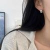 Маленькие и простые металлические гладкие квадратные пусеты для ежедневного ношения, универсальные модные серьги с ощущением высокого качества, серьги для женщин