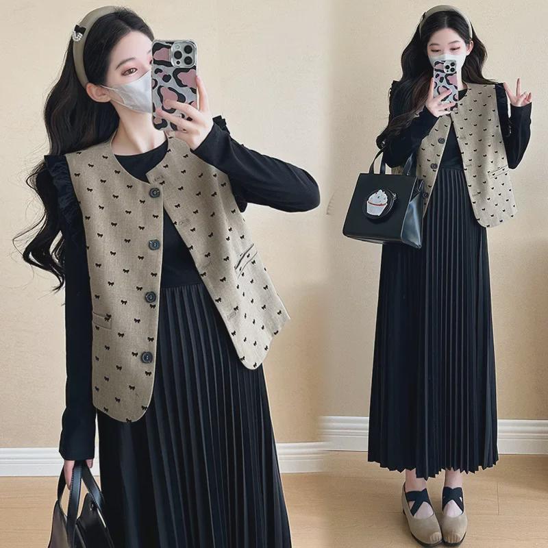 «Модная одежда для беременных 2024 года»: Стильные юбки-двойки и топы больших размеров на весну и осень.