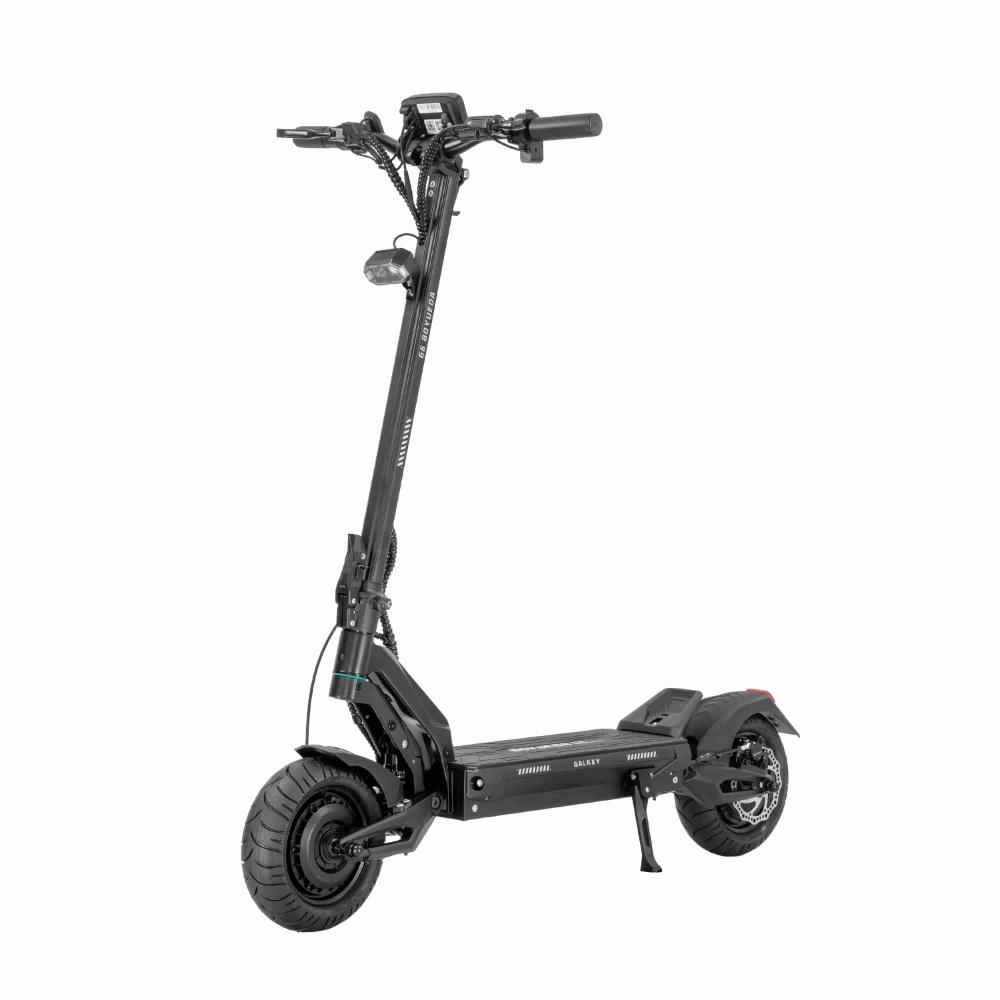 BOYUEDA G6 Dual-drive Urban Electric Scooter, 3200W Motor, 52V 28AH Battery, 10-inch All-terrain Tires, Maximum Range Of 120km.