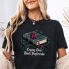 Футболка Comfort Colors "Плачу по книжным бойфрендам", Свитер Morally Grey "Темная романтика, враги в любви", Футболка для читателей фэнтези "Темная романтика"