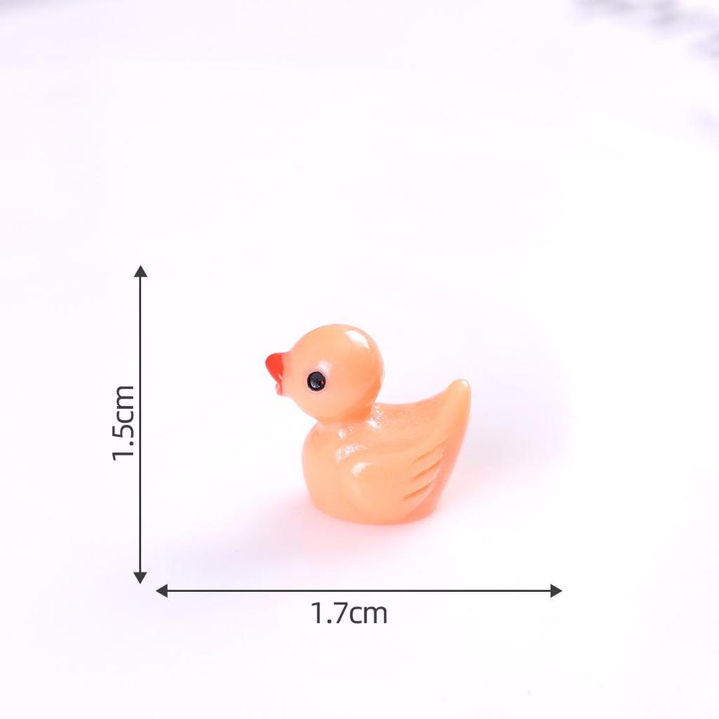 Miniature Colorful Luminous Duck Resin Ornaments for Micro Landscape and Moss Decor