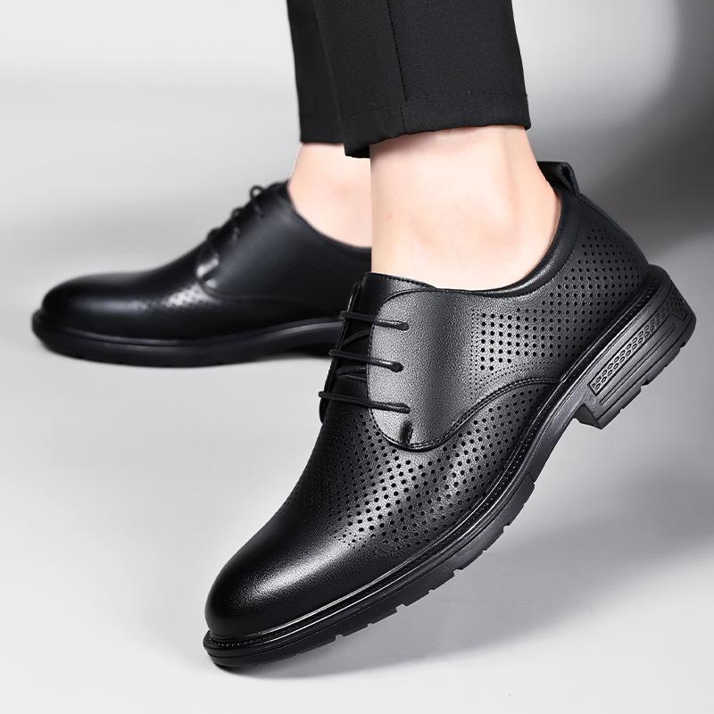 2025 Summer Men's Business Dress Leather Shoes Men's Soft Leather Soft Sole Hollow Breathable Sandals Leather Hole Shoes 6201