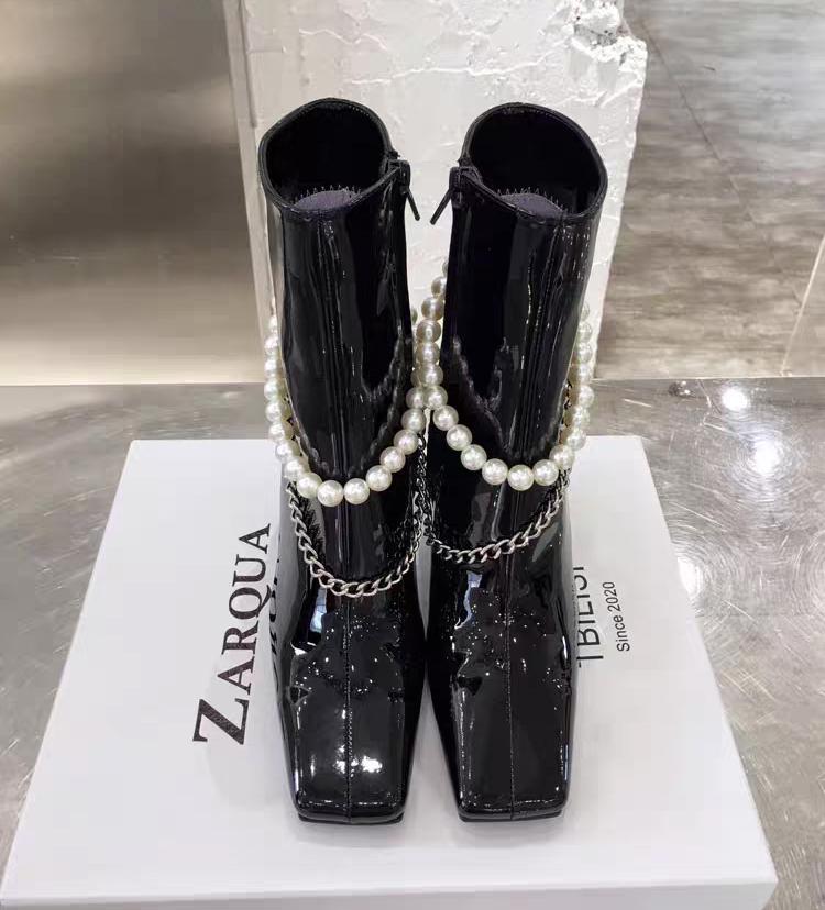 Aphixta 7,5 см Высокий каблук Ботильоны Квадратный носок Роскошная Жемчужная Металлическая Цепь Декор Патентная Кожа Женская Обувь Элегантные Ботильоны