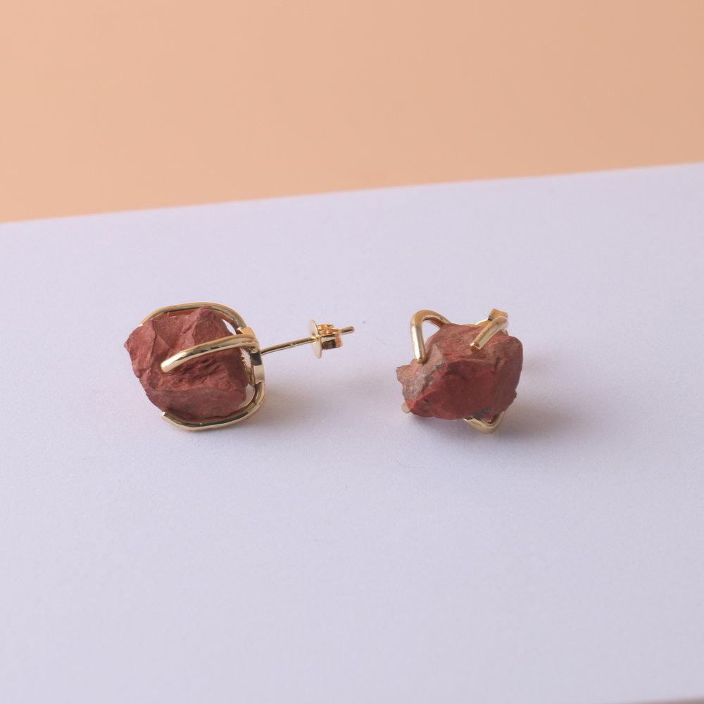 Серьги из натуральных драгоценных камней для женщин - Позолоченные 18 карат сырым аметистом и розовым кварцем, серьги-гвоздики с кристаллами для исцеления