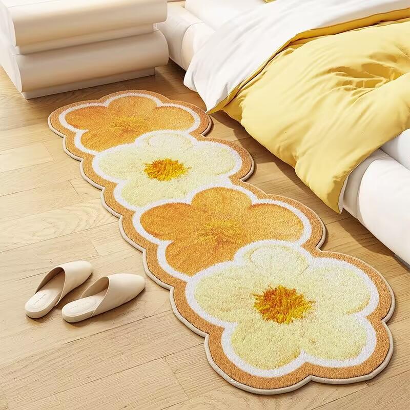 Irregular Flower Bedside Carpet Non-slip Super Absorbent Imitation Cashmere Carpet Suitable for Living Room Bedroom Entry Carpet