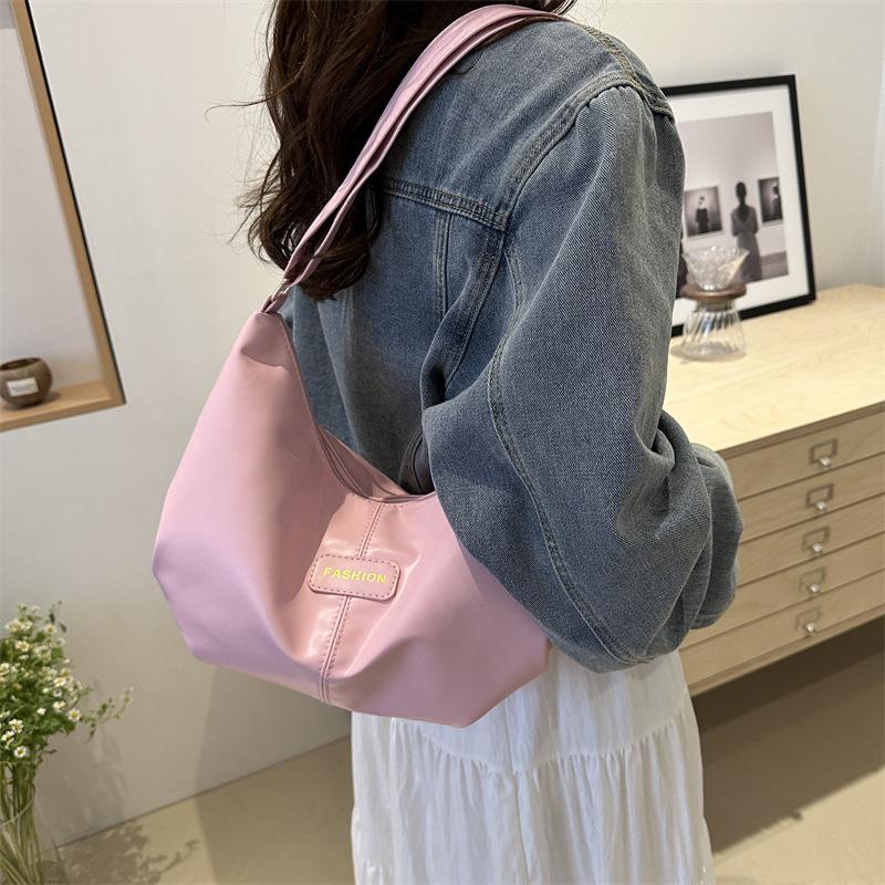 Мягкая кожаная большая вместительная повседневная сумка, весенняя новая универсальная сумка через плечо, однотонная женская сумка в корейском стиле