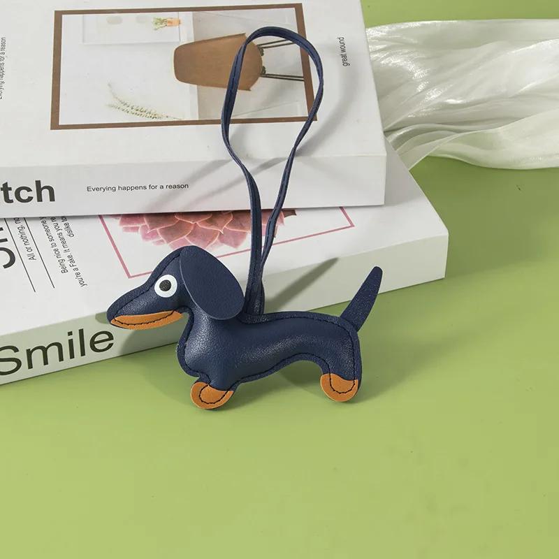 Classic Cute Puppy Dog Bag Pendant Key Chain Fashion PU Leather Dachshund Key Ring Accessories Women