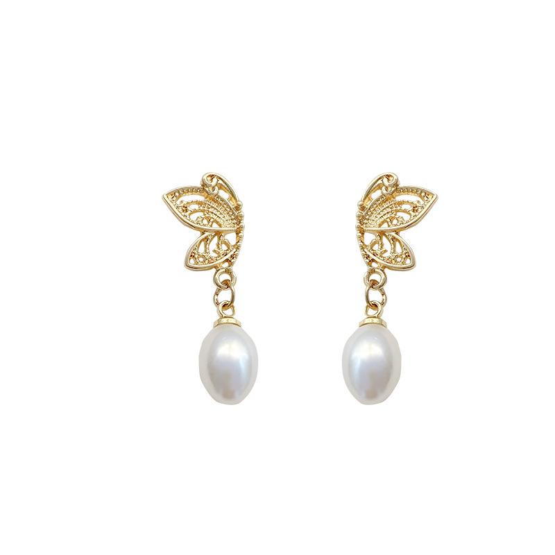 Silver Needle Hollow Butterfly Pearl Earrings Women's Unique Niche Design Earrings Light Luxury High-end Earrings