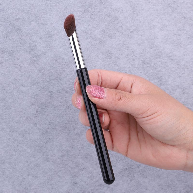 Magic Finger Concealer Brush – Thumb Brush Recommended by Influencer Wang Feifei