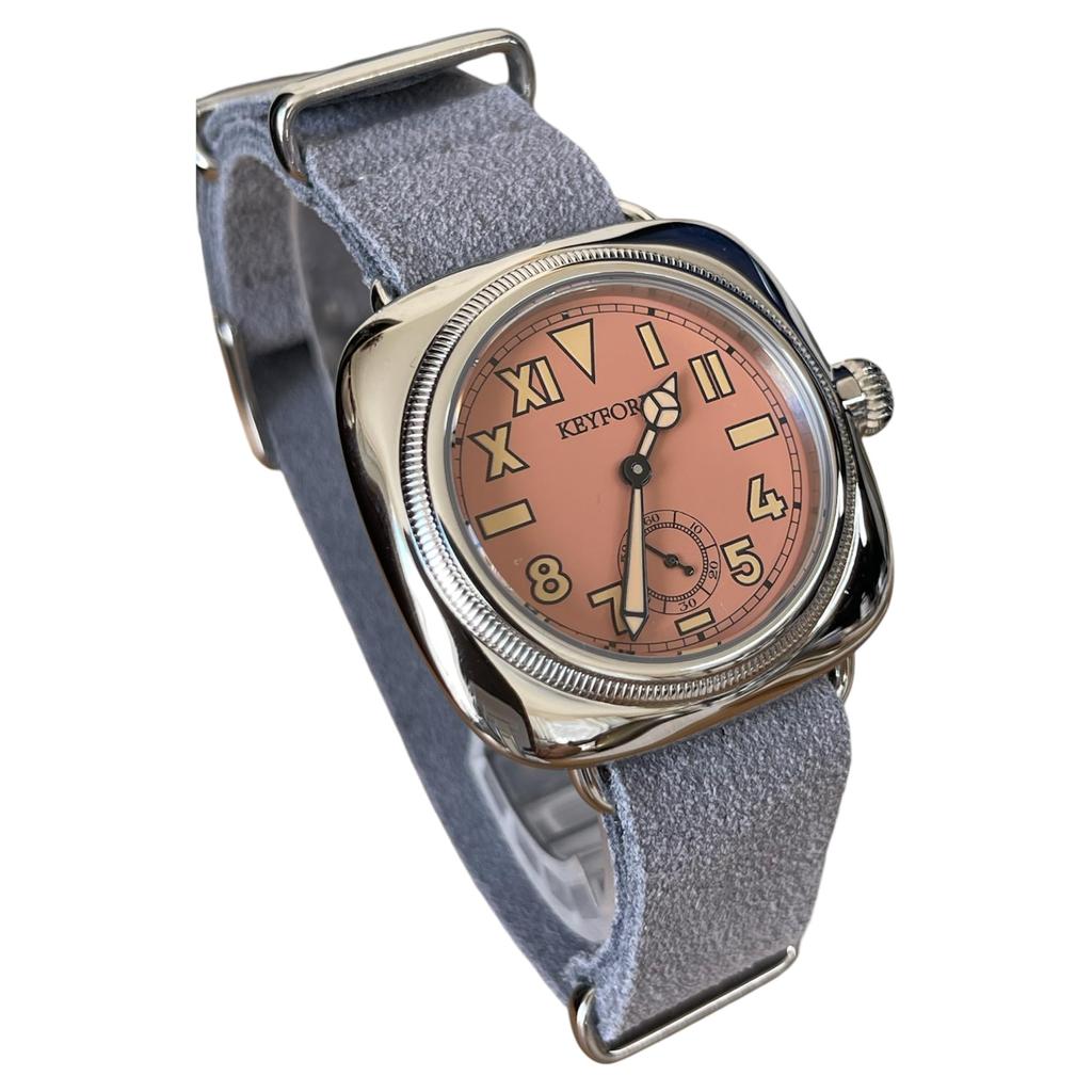 МРМВ. Военные часы, часы с калифорнийским циферблатом, розовые, ремешок НАТО из замши дымчато-розового цвета