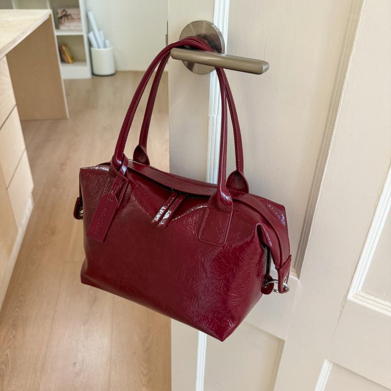 Ретро нишевая сумка-тоут женская новая модная простая сумка на плечо большой вместимости для работы и поездок сумка-мессенджер