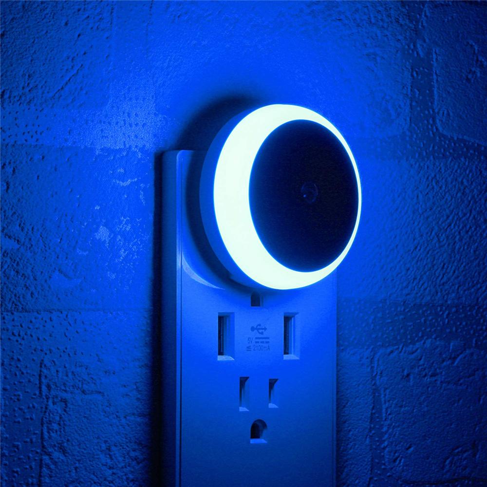 LED Night Light Plug In Dusk To Dawn Smart Sensor Auto Dim Into Wall Night Lamp for Bathroom Hallway Kitchen Stairway Bedroom