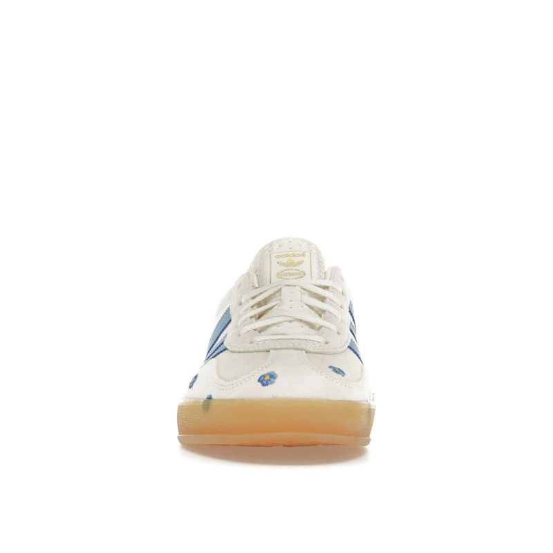 Adidas Gazelle Indoor светло-голубые цветочные вышитые женские кроссовки кремово-бежевые облачно-белые IF4491