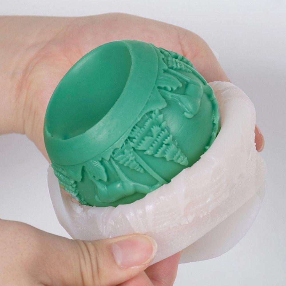 Christmas Tree Aromatherapy Candle Mold Elk Snow Scene Ball Mold Holiday Festival