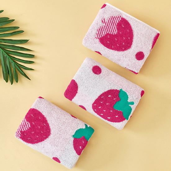 Полотенце для лица с клубничным принтом, ароматное пушистое полотенце для мытья лица, аксессуары для ванной комнаты для ежедневного использования