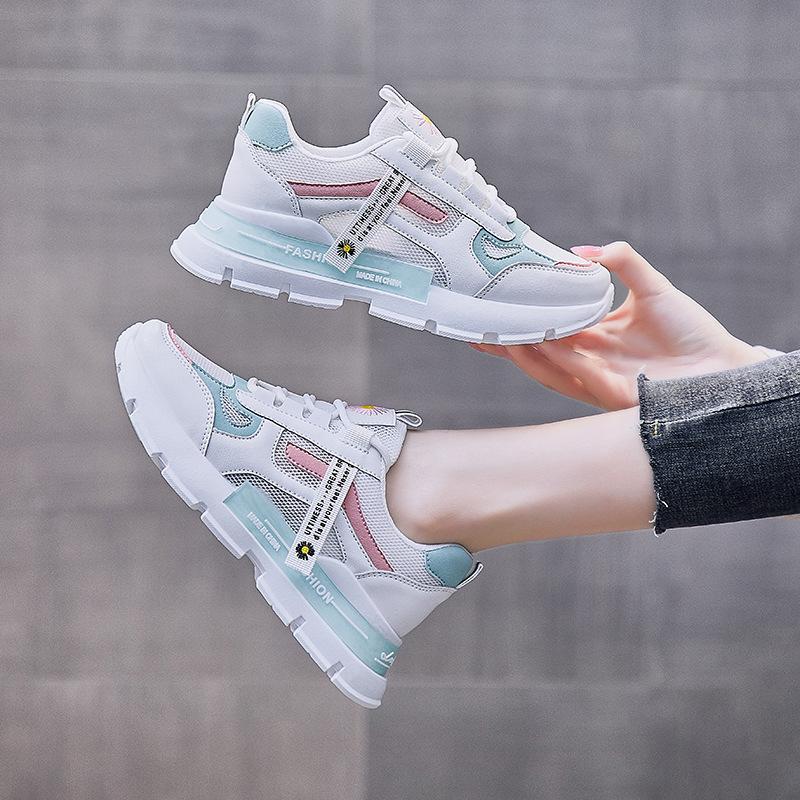 Женская обувь 2024 года, летняя спортивная обувь из дышащей сетки, женские кроссовки на платформе, нескользящие кроссовки на плоской подошве, повседневная обувьrf65