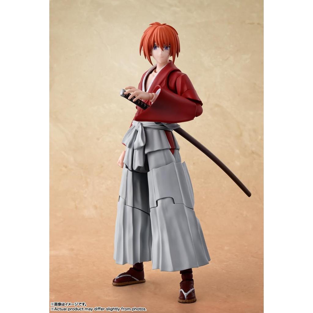 С.Х.. Фигурка Figuarts Rurouni Kenshin -Meiji Swordsman- Kenshin Himura 135 мм из ПВХ и АБС окрашенная