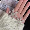 Rhinestone Snowflake Hair Clip: Elegant Autumn/Winter Accessory for Women