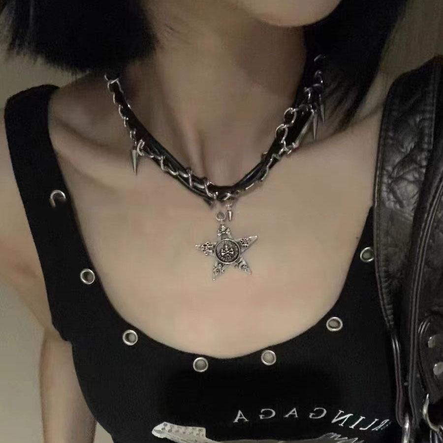 Ожерелье из бисера Y2K со звездой - Титановая сталь, панк-готический стиль для женщин