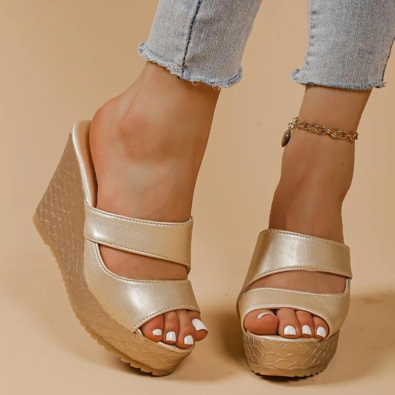 Мода 2025 Лето Новинка Горячая Распродажа Женские Шлепанцы Уличные Супер Высокие Танкетки Большой Размер Удобная Обувь С Открытым Носком Высококачественные Сандалии