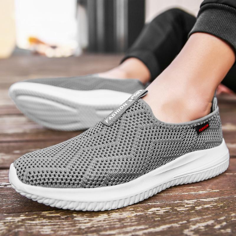 2025 Lightweight Men Casual Shoes Breathable Male Sneakers Anti-slip Flats Outdoor Walking Summer Mesh Loafers for Men Pius Size