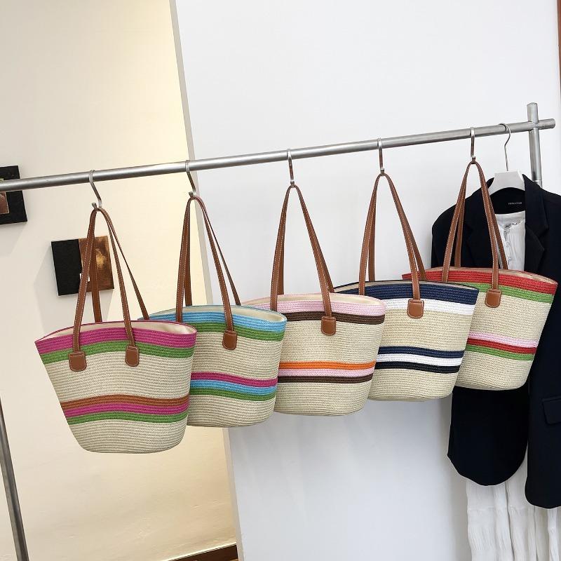 Women Large Capacity Woven Bucket Bag Single Shoulder Handbag Color Block Fashion Beach Bag