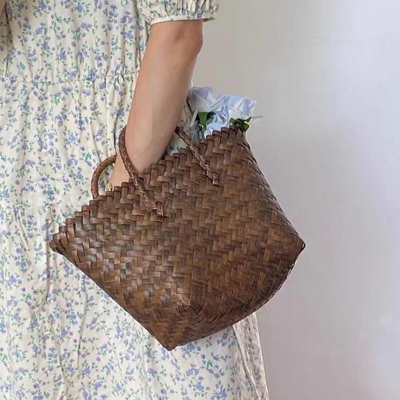 Summer Straw Basket Women Rattan Beach Bag Braided Handmade Handbag Vegetable Basket Tote Bag Vacation Handle Bag